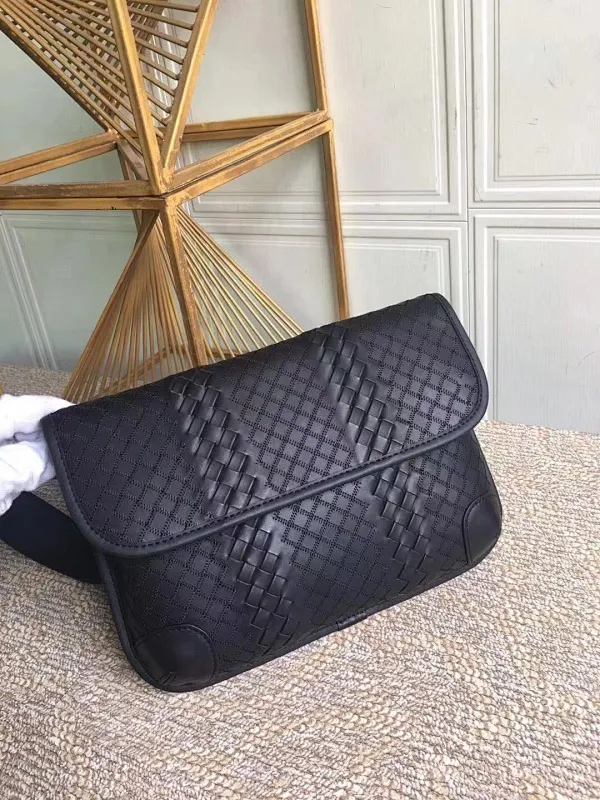 All categories 💚 Top version men’s bags 💚 BV 2024 new BV crossbody bag